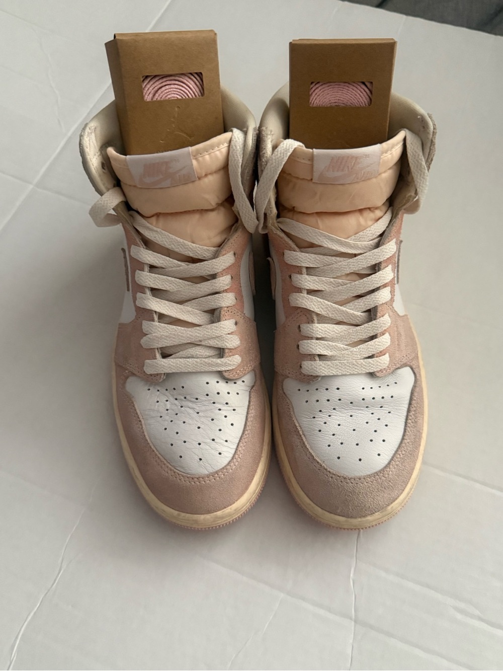 Women’s 2023 Nike Air Jordan 1 Retro High OG-White and Pastel Pink Suede